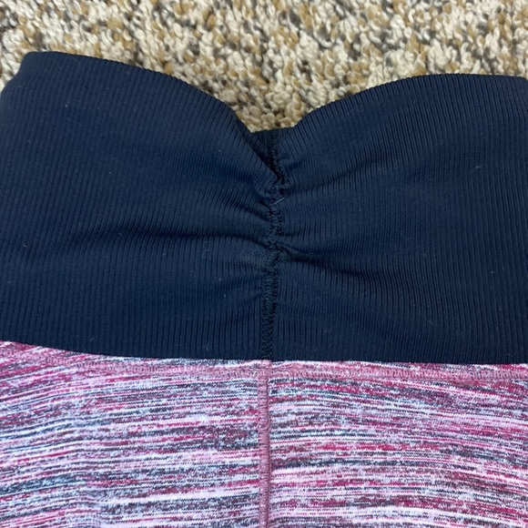 Lululemon Runderful 1/2 Zip Heathered Pullover - Picture 8 of 14